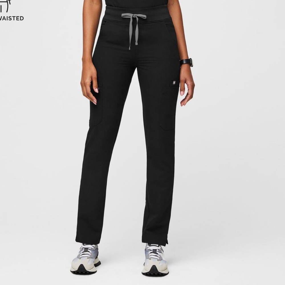 Women’s black yola scrubs bottoms